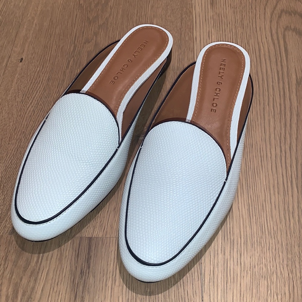 Neely & Chloe Slides